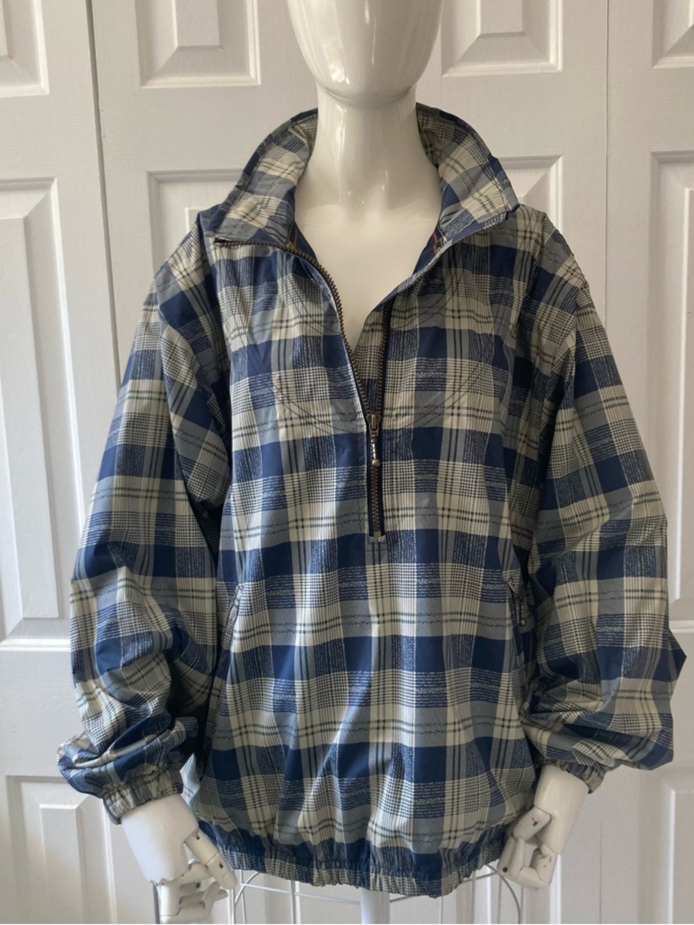 Blue and Cream Plaid Half-Zip Windbreaker Sunice brand plaid golf jacket.